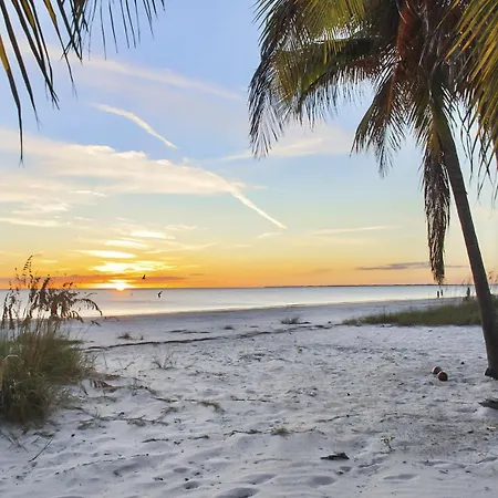 Estero Beach & Tennis 402-A By Sun Palace Vacations